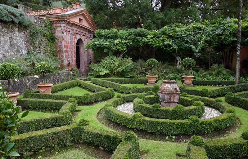 Villa Massei, giardini 1
