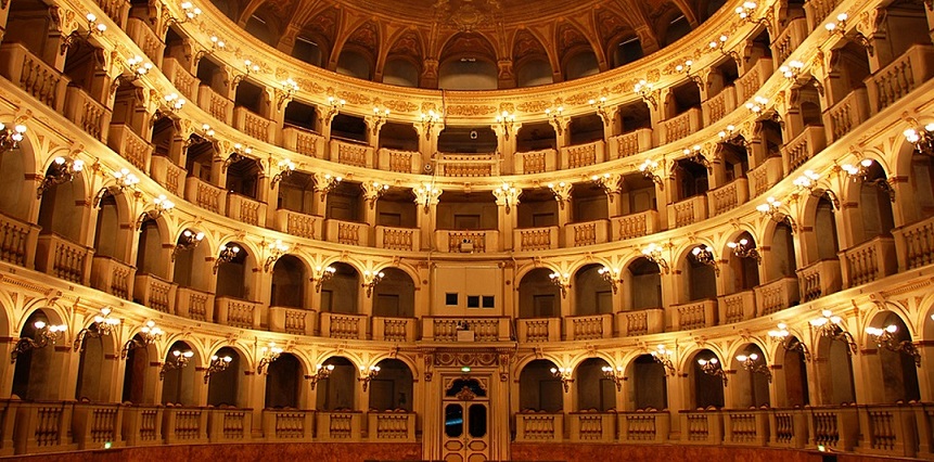 Teatro di Bologna, sala teatrale