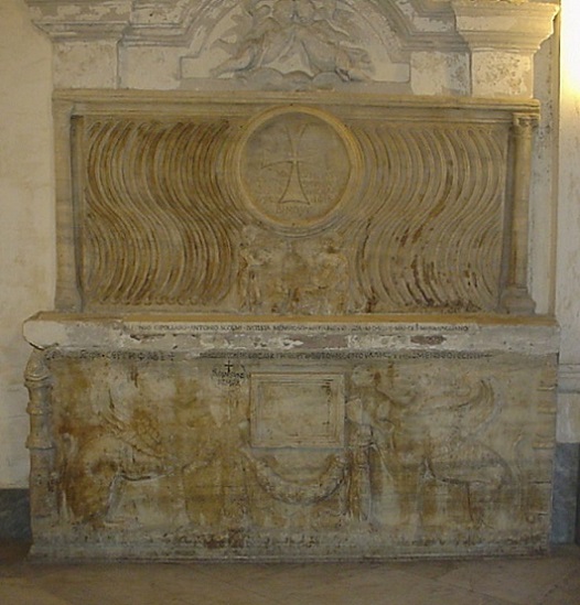 Sarcofagi della basilica di Santa Maria