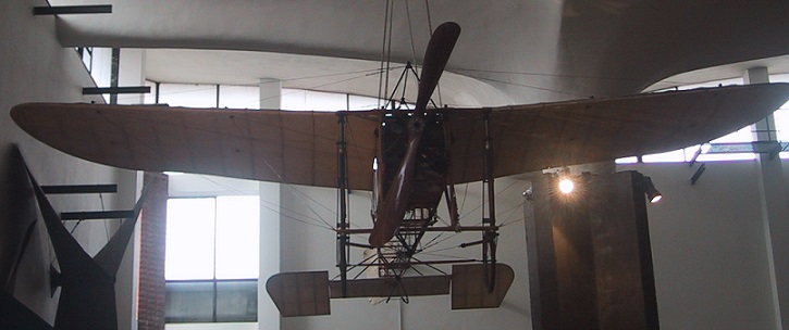 Uno dei primi aerei